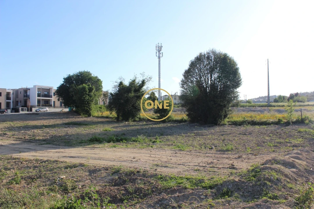 Terreno para Venda em Barcelos, V.Boa, V.Frescainha Foto 1