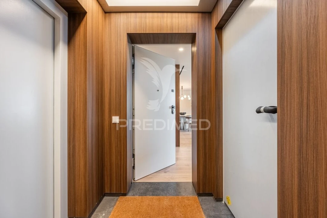 Apartamento T2 para Venda em Costa Foto 2