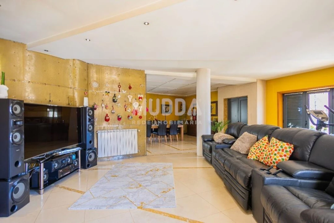 Moradia T4 para Venda em Valega Foto 33