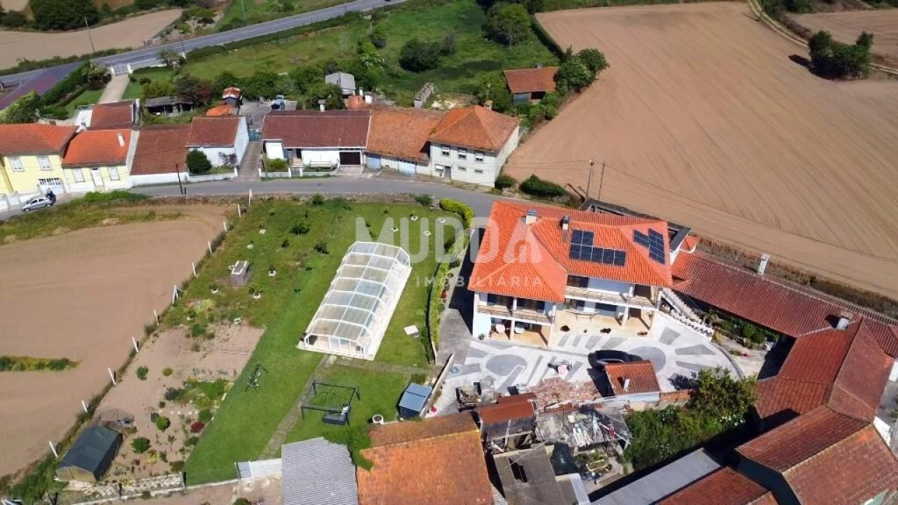 Moradia T4 para Venda em Valega Foto 13