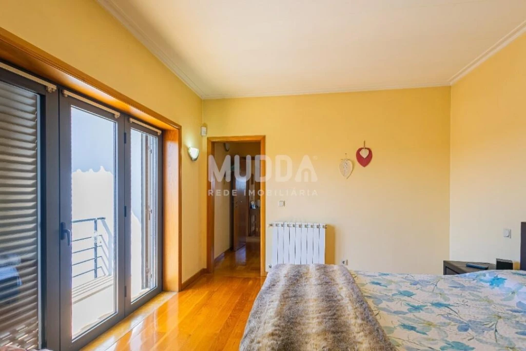 Moradia T4 para Venda em Valega Foto 61