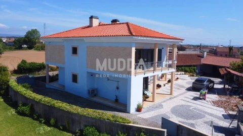 Moradia T4 para Venda em Valega