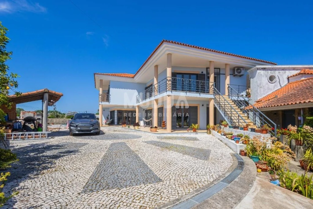 Moradia T4 para Venda em Valega Foto 23
