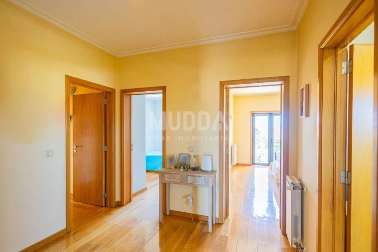 Moradia T4 para Venda em Valega Foto 52