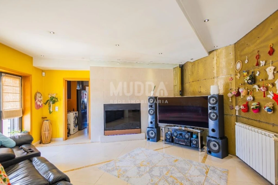Moradia T4 para Venda em Valega Foto 32