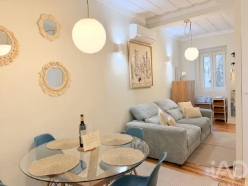 Apartamento T2 para Venda em Santa Maria Maior