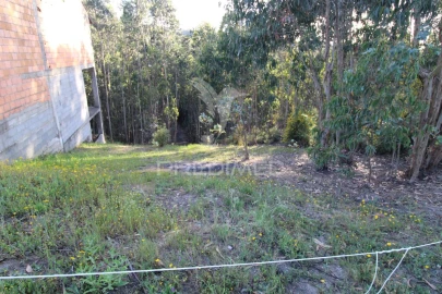 Terreno para Venda em Luzim e Vila Cova