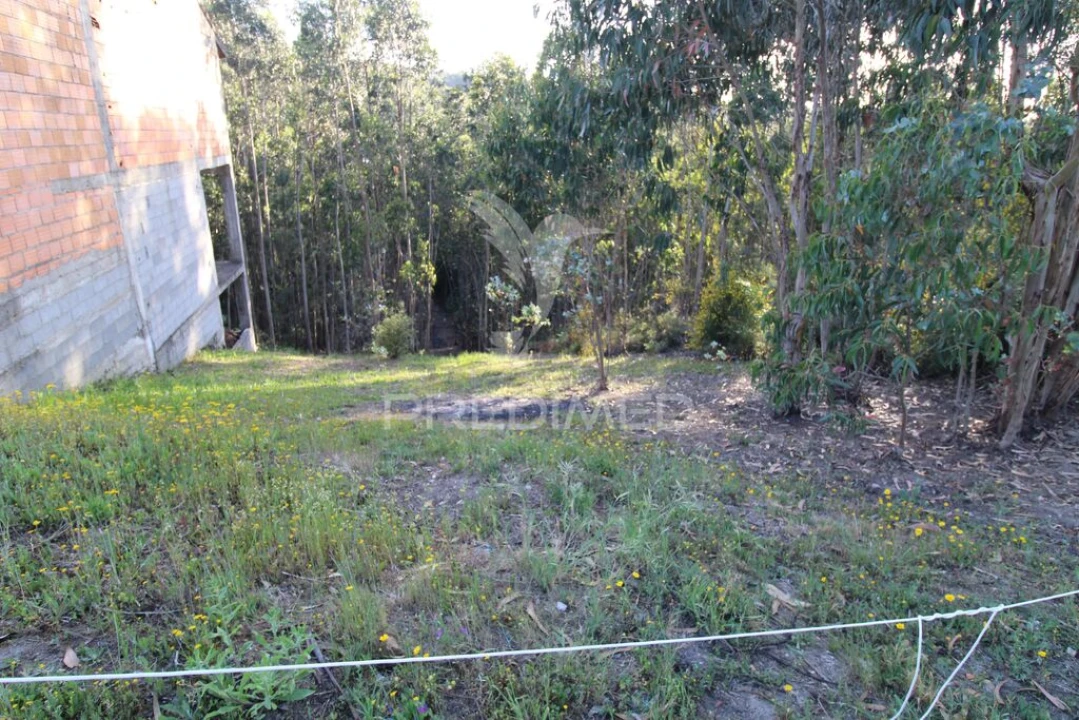 Terreno para Venda em Luzim e Vila Cova Foto 13