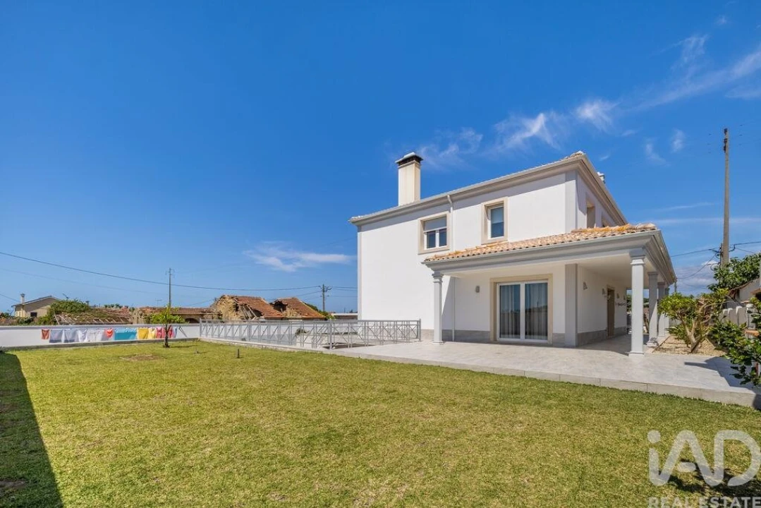 Moradia T4 para Venda em Souto da Carpalhosa e Ortigosa Foto 30