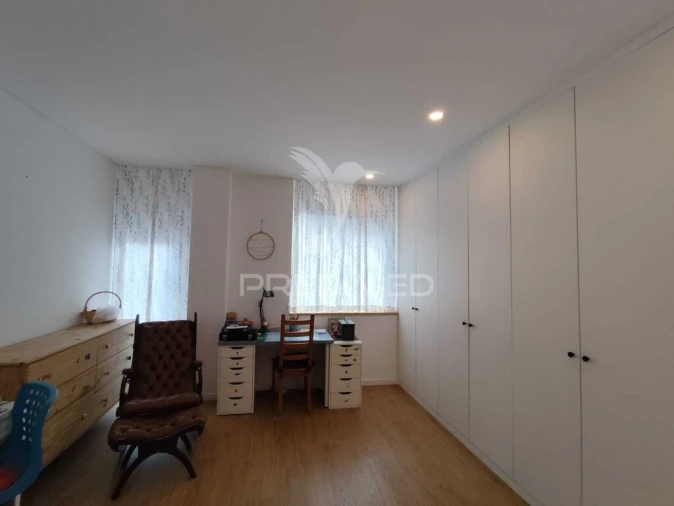 Apartamento T1 para Venda em Barreiro e Lavradio Foto 12