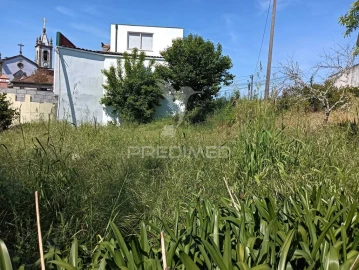 Moradia T3 para Venda em Baltar