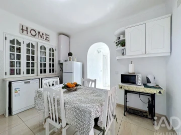 Apartamento T2 para Venda em Albufeira e Olhos de Água