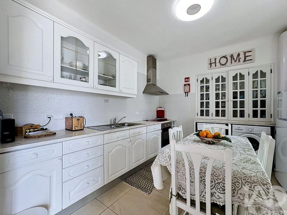 Apartamento T2 para Venda em Albufeira e Olhos de Água Foto 21