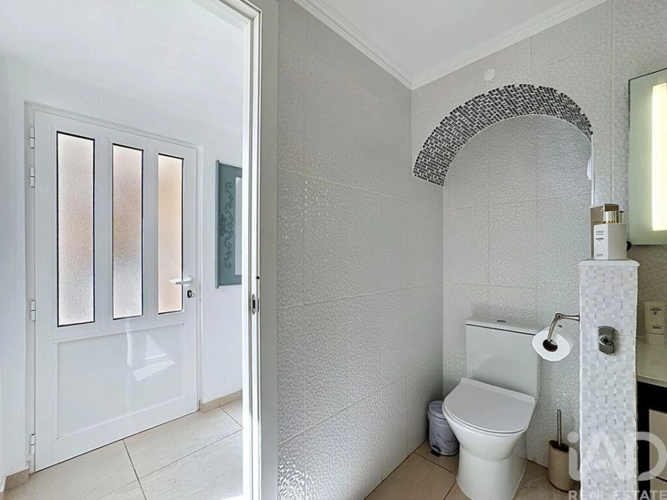Apartamento T2 para Venda em Albufeira e Olhos de Água Foto 17