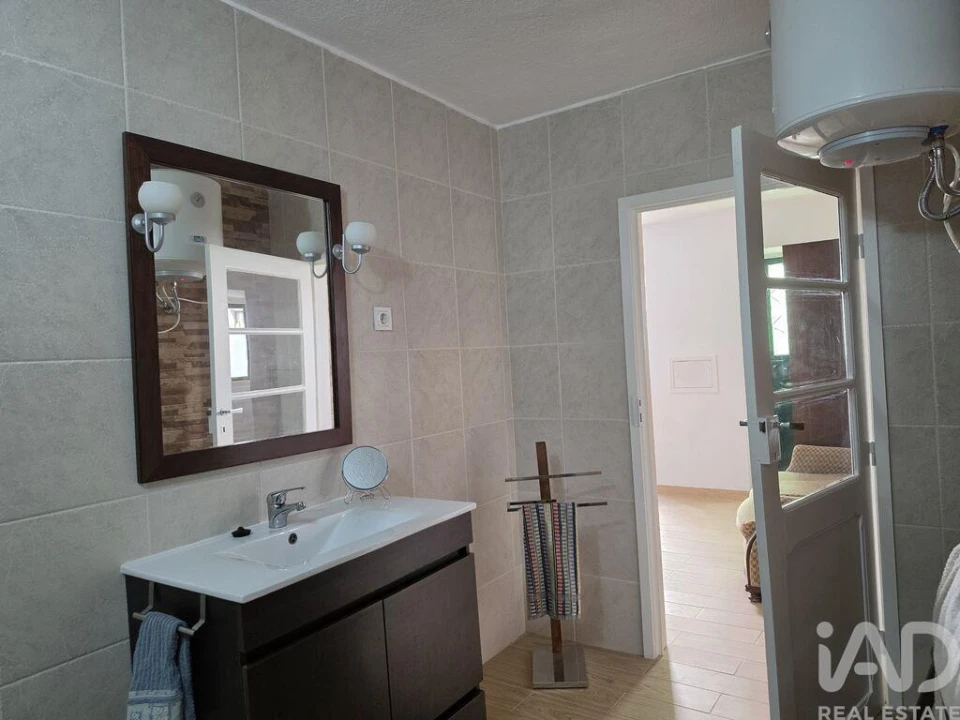 Moradia T2 para Venda em São Bento do Cortiço e Santo Estêvão Foto 14