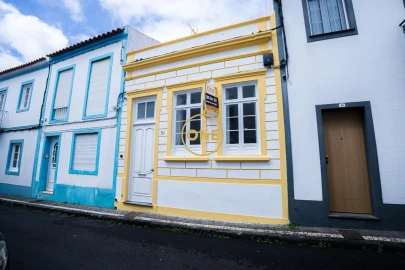 Moradia T2 para Venda em Ponta Delgada (São Sebastião)