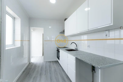 Moradia T2 para Venda em Ponta Delgada (São Sebastião)
