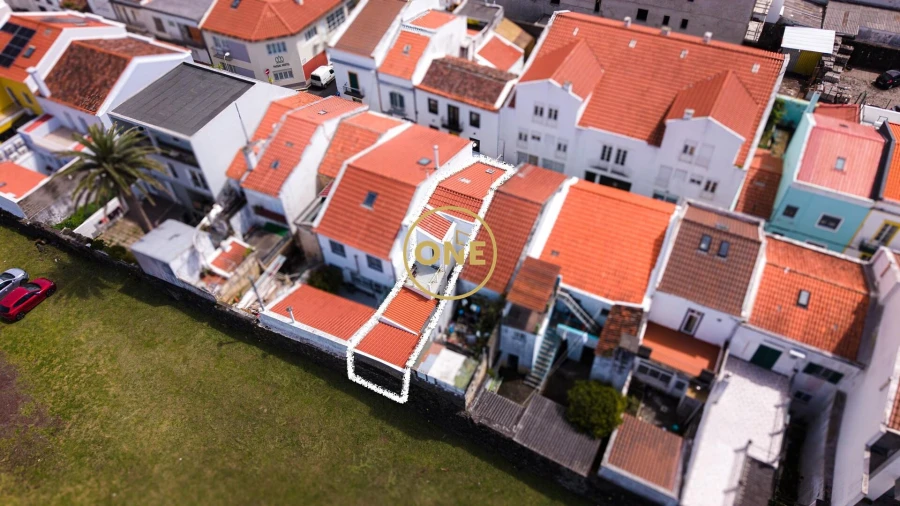 Moradia T2 para Venda em Ponta Delgada (São Sebastião) Foto 26