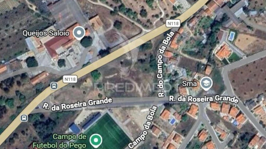 Terreno para Venda em Pego
