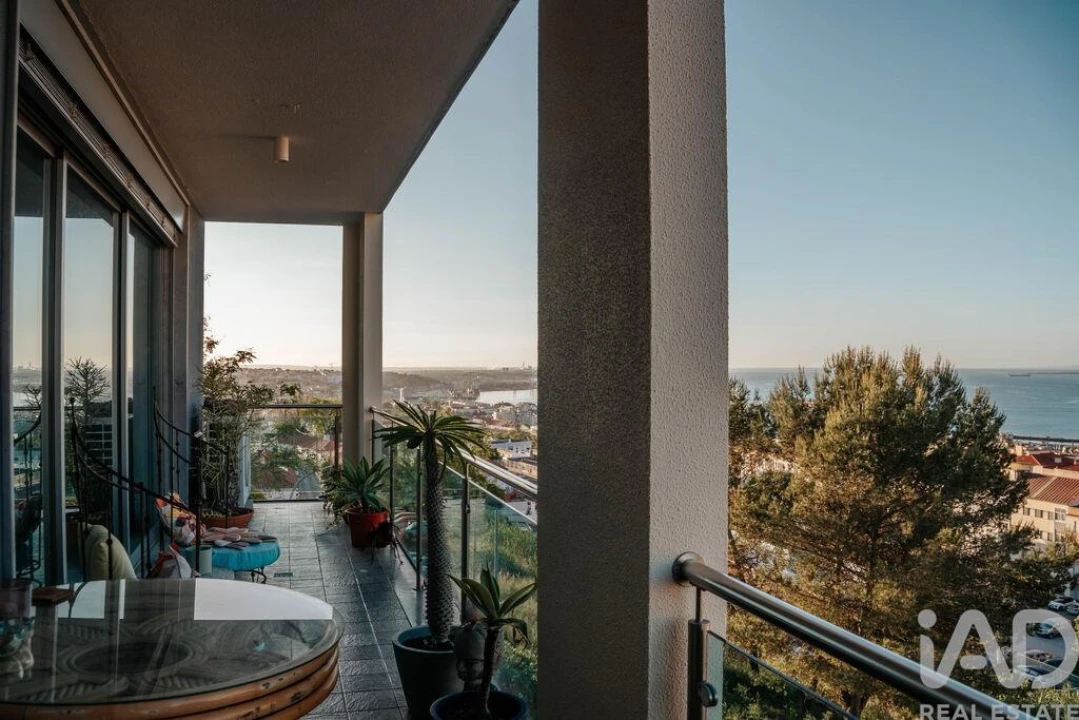 Apartamento T2 para Venda em União das Freguesias de Setúbal Foto 27