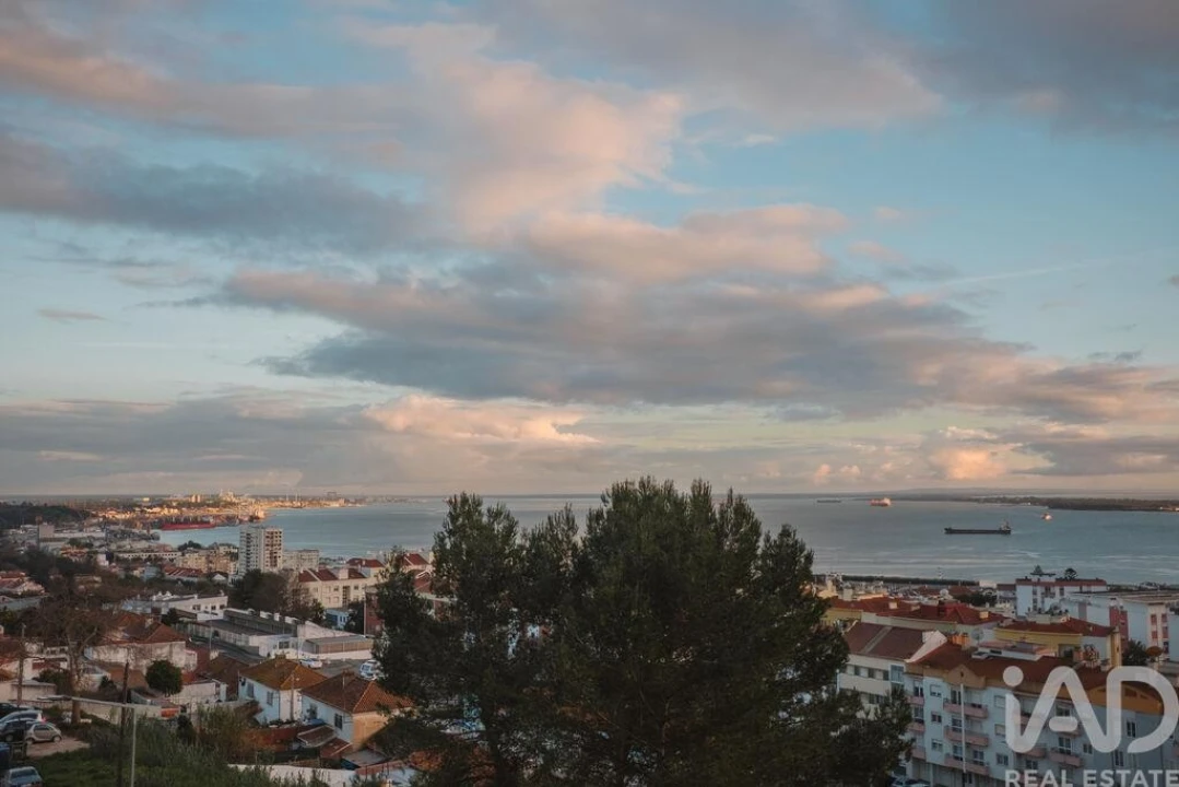 Apartamento T2 para Venda em União das Freguesias de Setúbal Foto 28