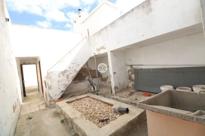 Moradia T2 para Venda em Torrão
