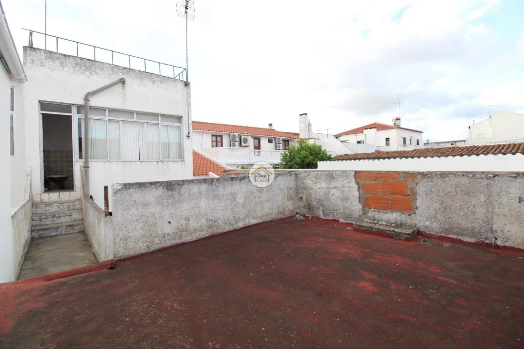 Moradia T2 para Venda em Torrão Foto 13