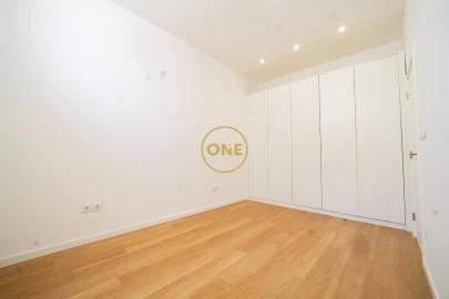 Apartamento T3 para Venda em Odivelas