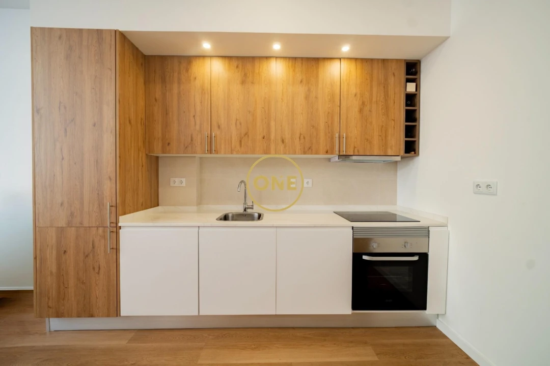 Apartamento T3 para Venda em Odivelas Foto 2