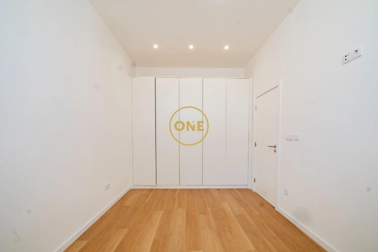 Apartamento T3 para Venda em Odivelas Foto 8