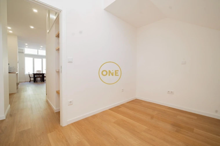 Apartamento T3 para Venda em Odivelas Foto 11