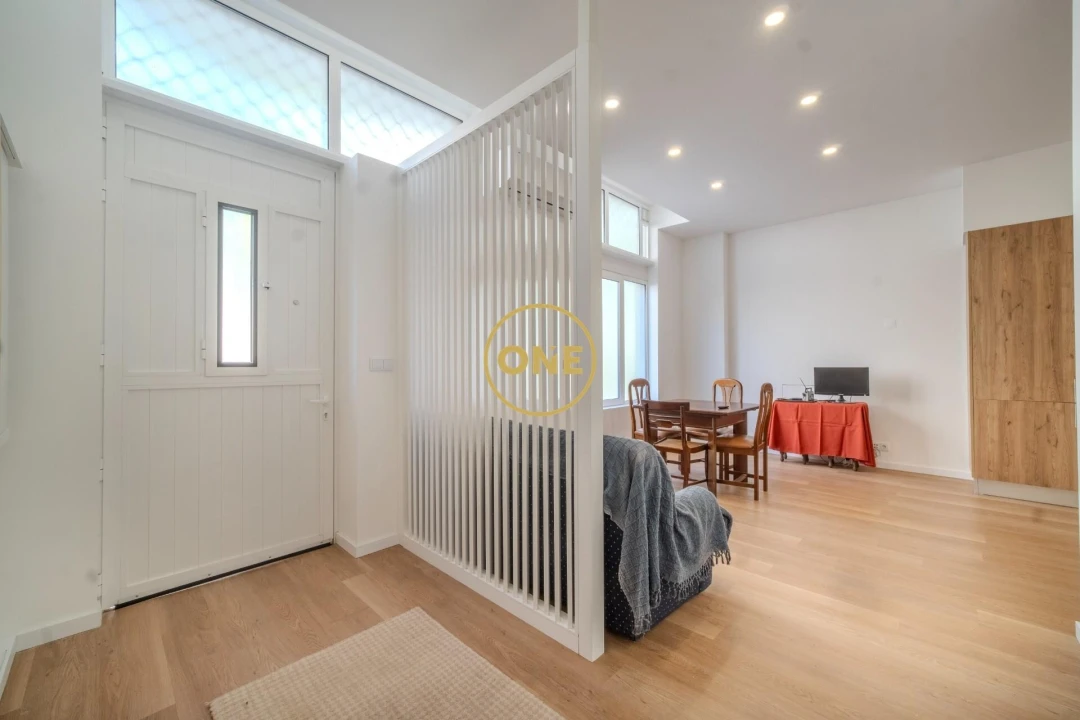 Apartamento T3 para Venda em Odivelas Foto 3
