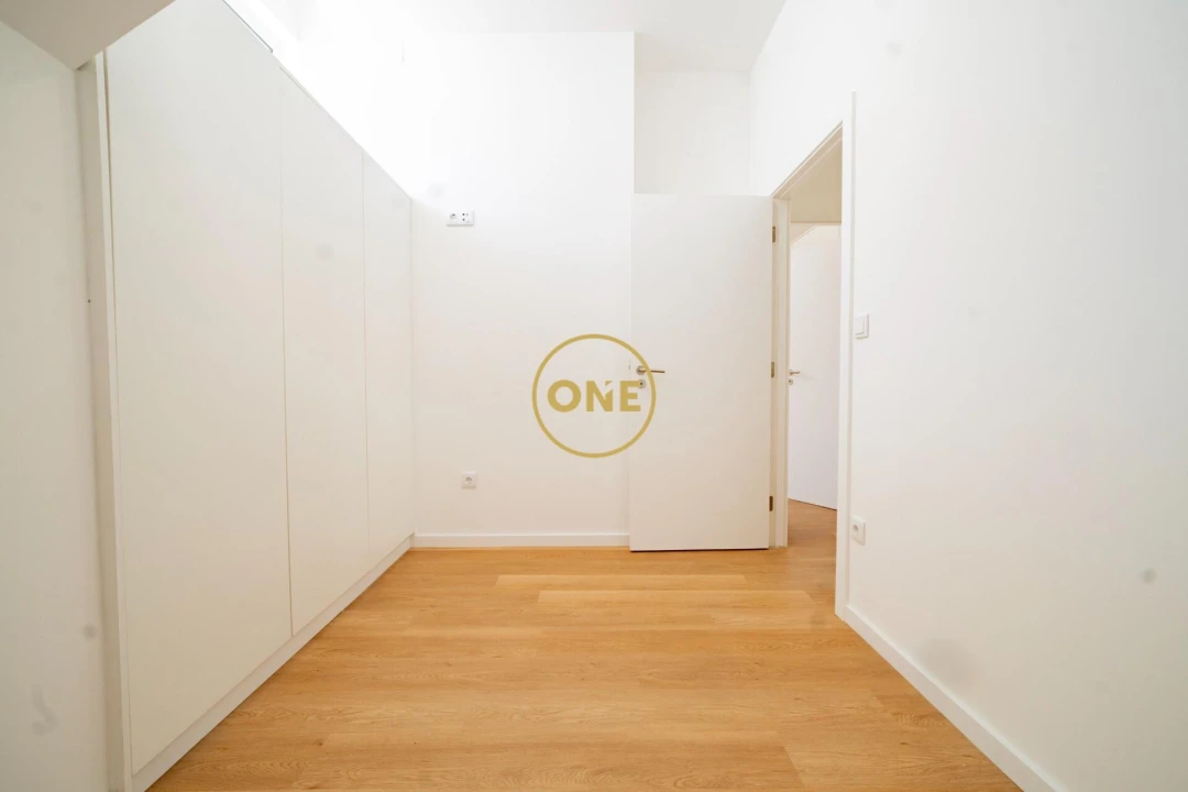 Apartamento T3 para Venda em Odivelas Foto 12
