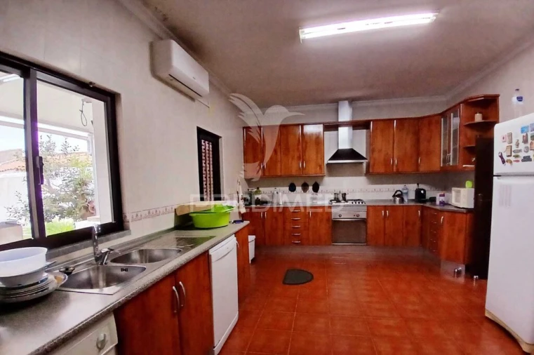 Moradia T4 para Venda em Baleizão Foto 7