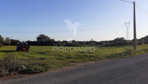 Terreno para Venda em Achete, Azoia de Baixo e Póvoa de Santarém