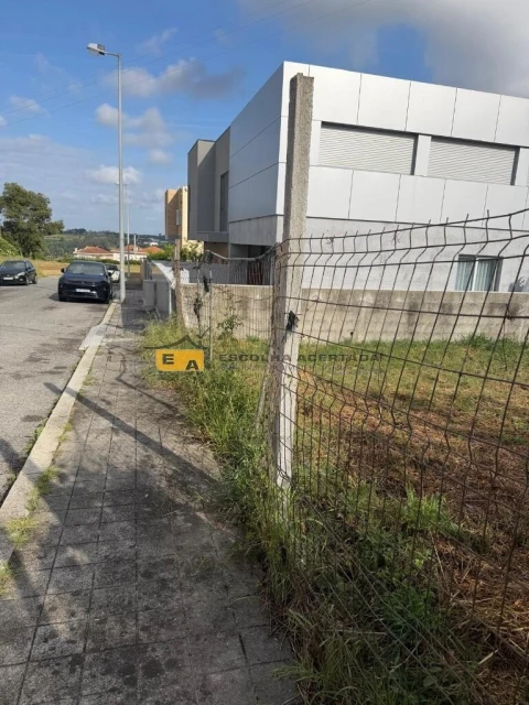 Terreno para Venda em Custóias, Leça do Balio e Guifões