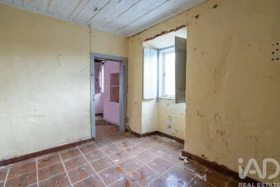 Moradia T1 para Venda em Santo Isidoro