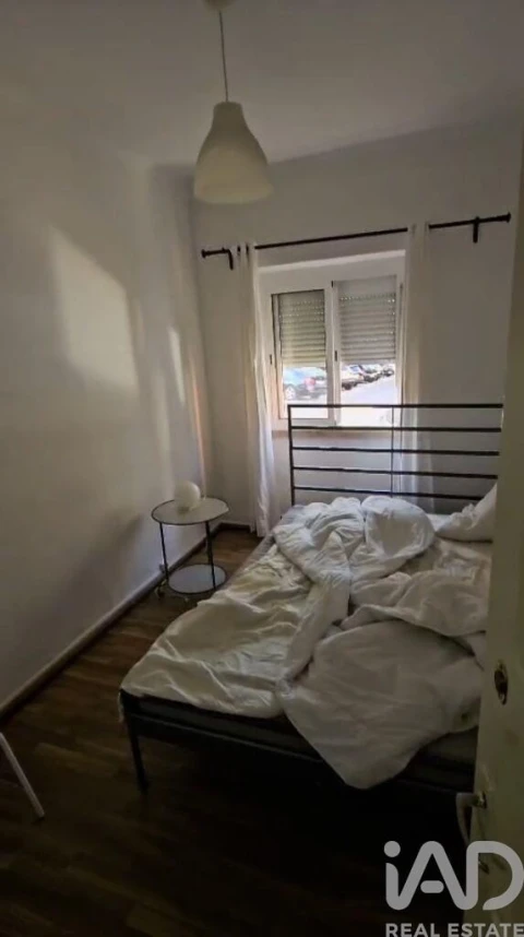 Apartamento T2 para Arrendamento em Falagueira-Venda Nova