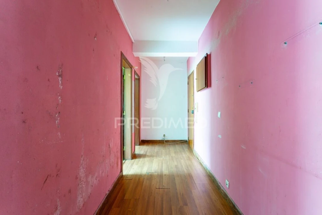 Apartamento T2 para Venda em Vila Franca de Xira Foto 16