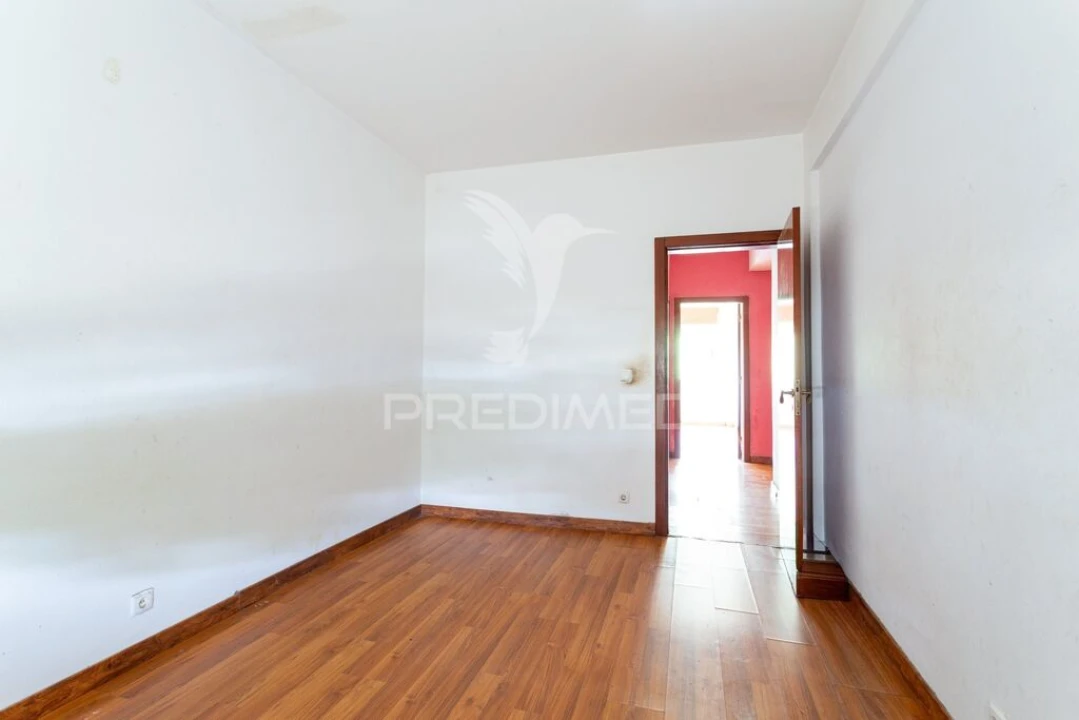 Apartamento T2 para Venda em Vila Franca de Xira Foto 15