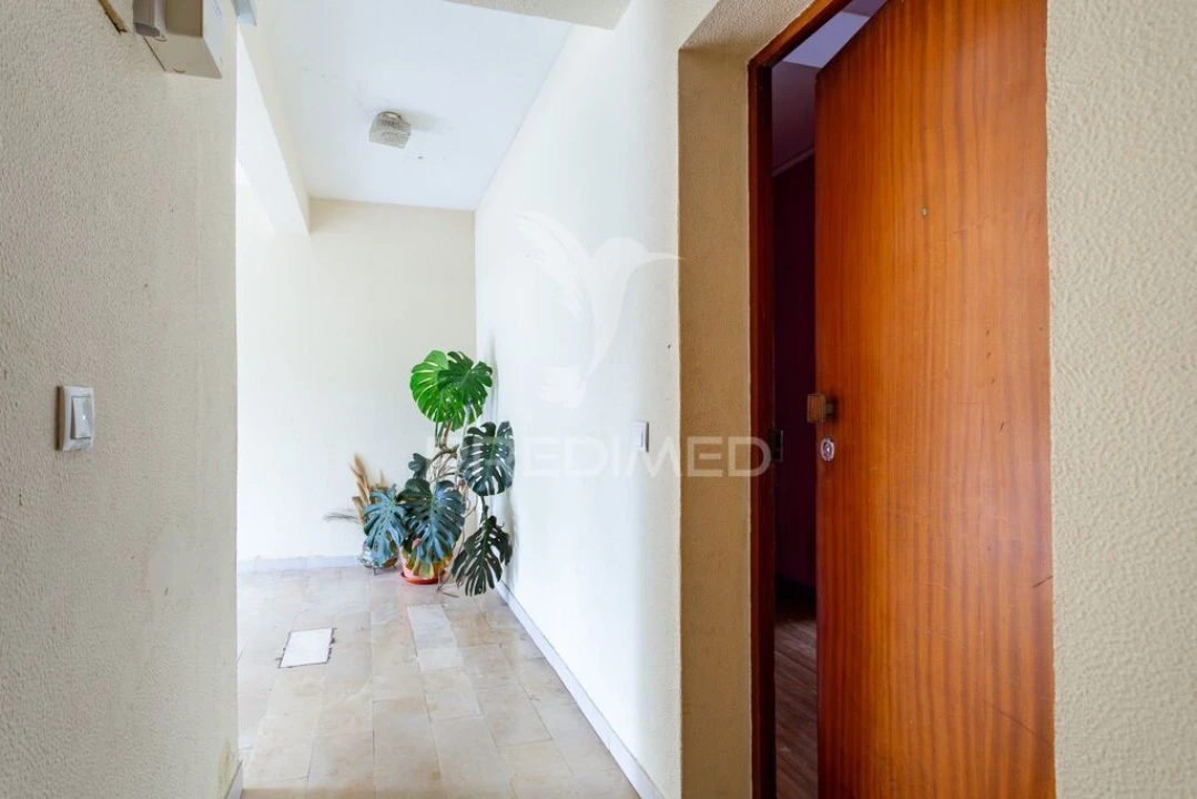 Apartamento T2 para Venda em Vila Franca de Xira Foto 17