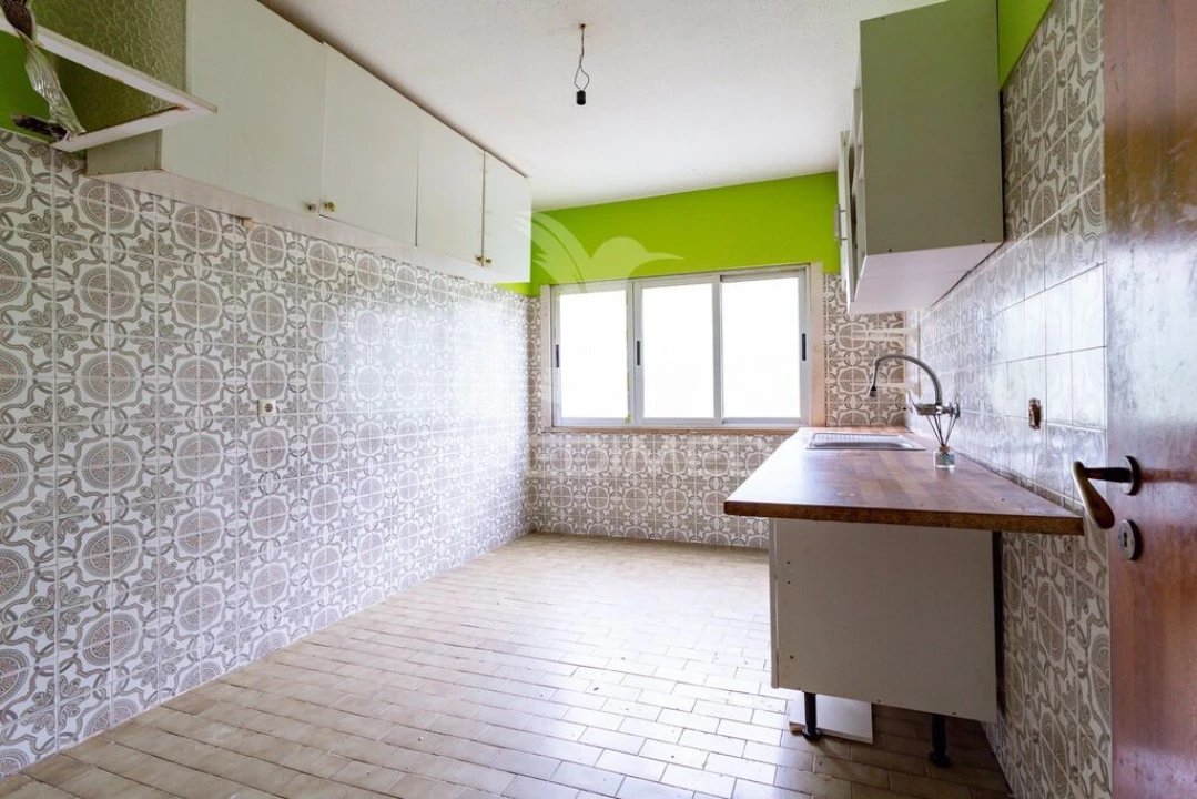 Apartamento T2 para Venda em Vila Franca de Xira Foto 6