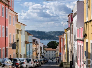Apartamento T1 para Venda em Ajuda
