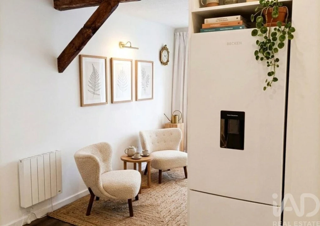 Apartamento T1 para Venda em Ajuda Foto 3
