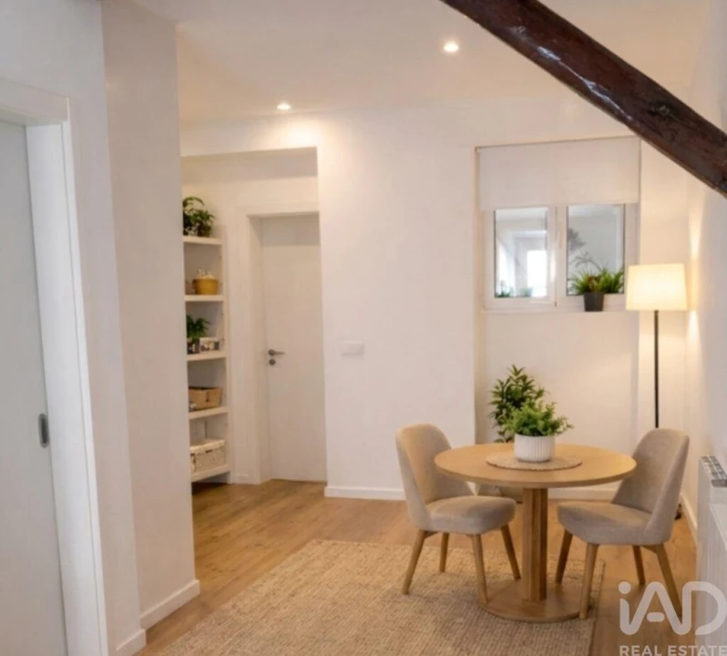 Apartamento T1 para Venda em Ajuda Foto 2