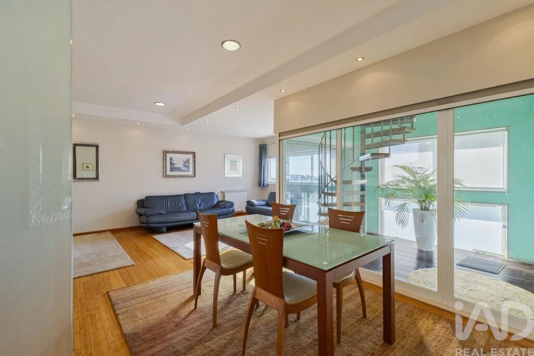 Apartamento T4 para Venda em União das Freguesias de Setúbal Foto 7