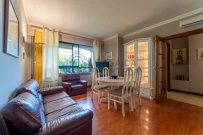 Apartamento T1 para Venda em Santa Marinha e São Pedro da Afurada