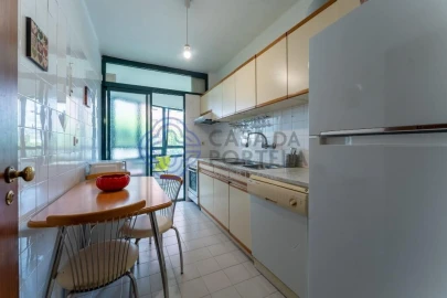 Apartamento T1 para Venda em Santa Marinha e São Pedro da Afurada