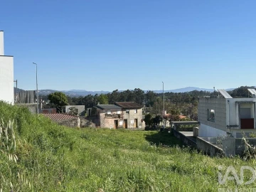 Terreno para Venda em Gamil e Midões
