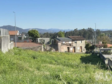 Terreno para Venda em Gamil e Midões